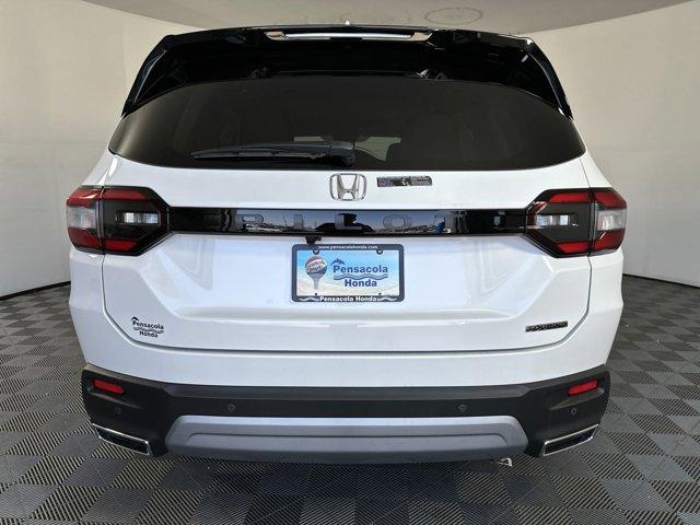 new 2024 Honda Pilot car, priced at $44,992