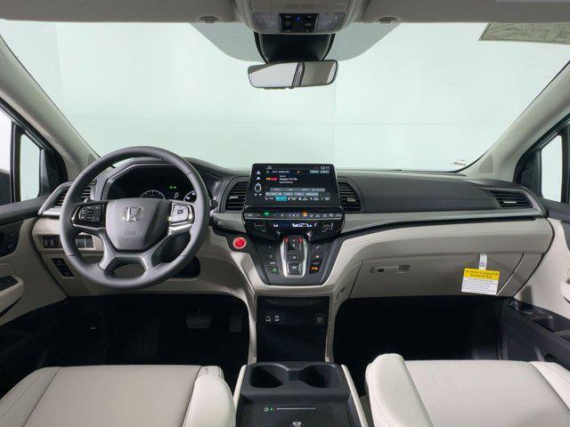 new 2026 Honda Odyssey car, priced at $43,211