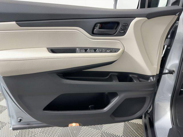 new 2026 Honda Odyssey car, priced at $43,211