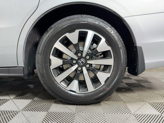 new 2026 Honda Odyssey car, priced at $43,211