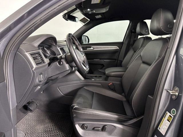 used 2020 Volkswagen Atlas Cross Sport car, priced at $19,998