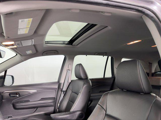 used 2020 Honda Pilot car, priced at $21,999