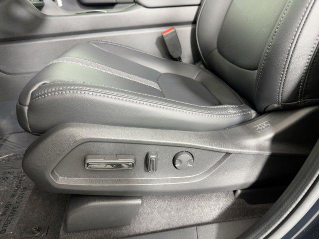 new 2025 Honda Pilot car, priced at $42,291