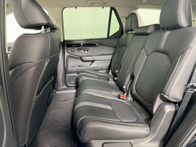 new 2025 Honda Pilot car, priced at $42,291