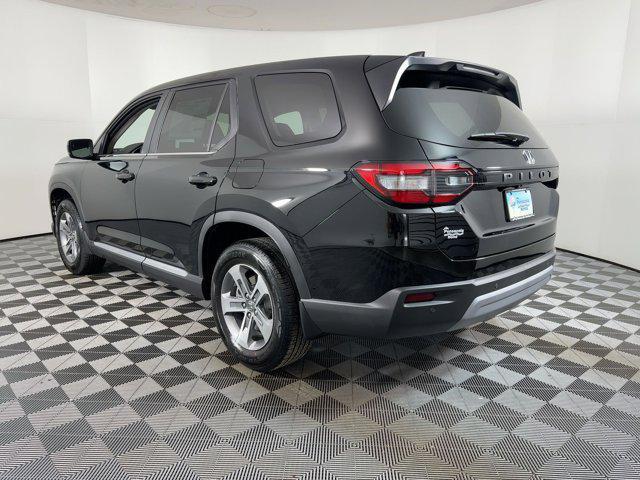 new 2025 Honda Pilot car, priced at $42,291