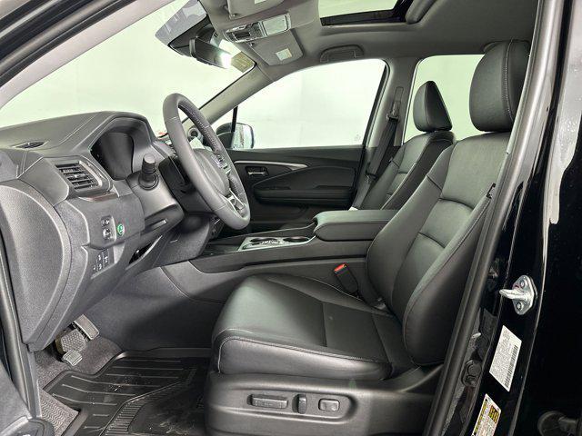 new 2025 Honda Ridgeline car, priced at $41,721