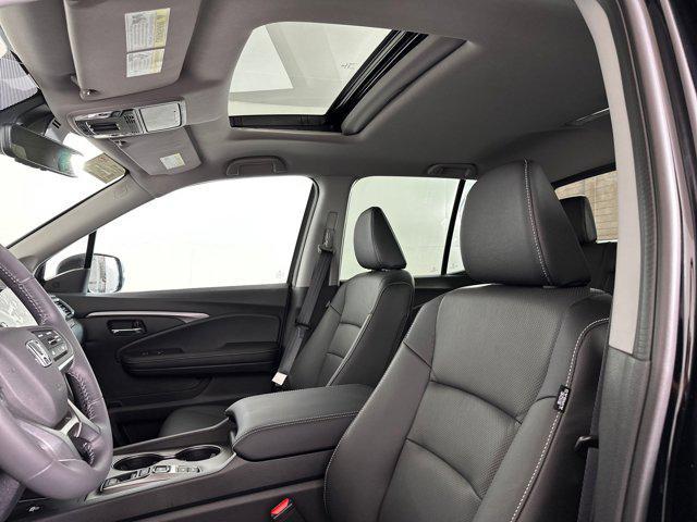 new 2025 Honda Ridgeline car, priced at $41,721