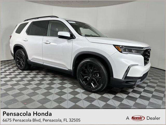 new 2025 Honda Pilot car, priced at $49,131