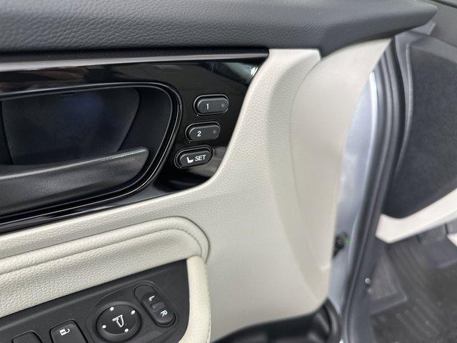 new 2025 Honda Odyssey car, priced at $45,451