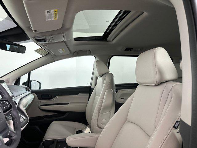 new 2026 Honda Odyssey car, priced at $41,631