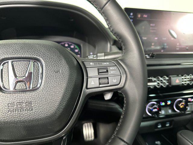 new 2025 Honda Accord Hybrid car, priced at $35,111