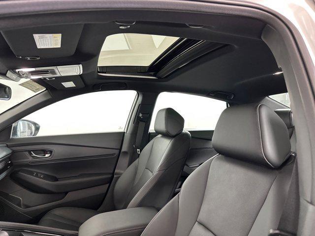 new 2025 Honda Accord Hybrid car, priced at $35,111