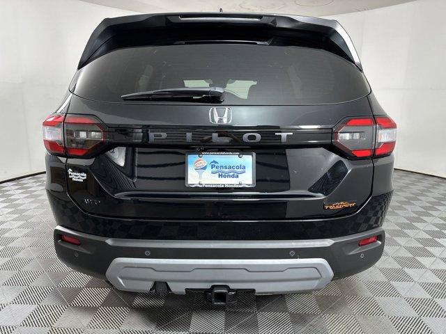 new 2025 Honda Pilot car, priced at $49,992