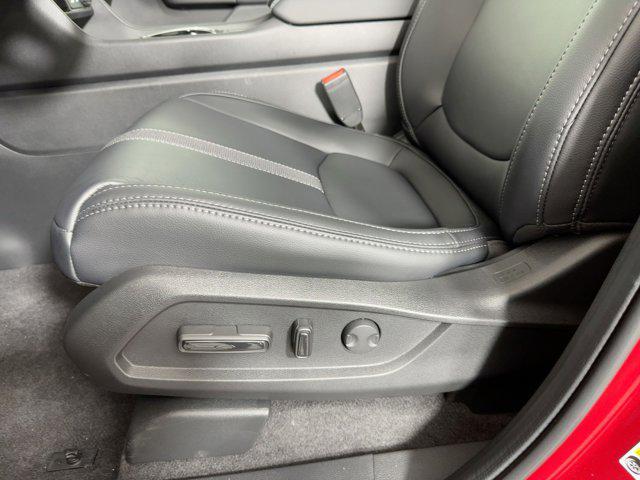 new 2025 Honda Pilot car, priced at $47,701