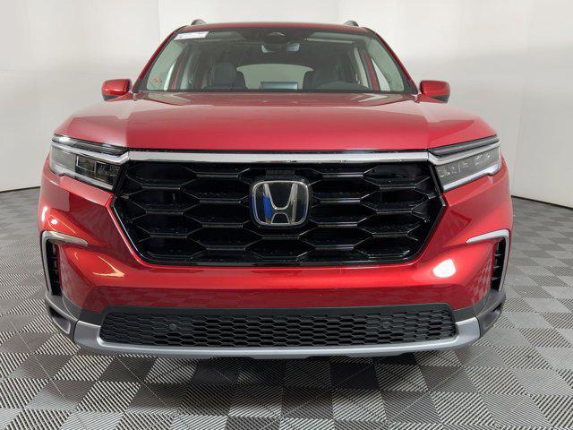 new 2025 Honda Pilot car, priced at $47,701