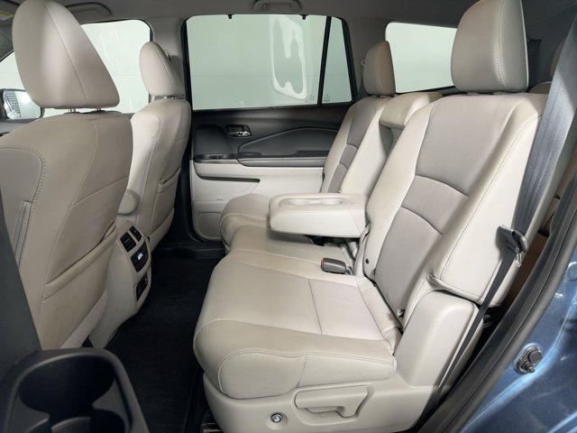 used 2022 Honda Pilot car, priced at $32,499