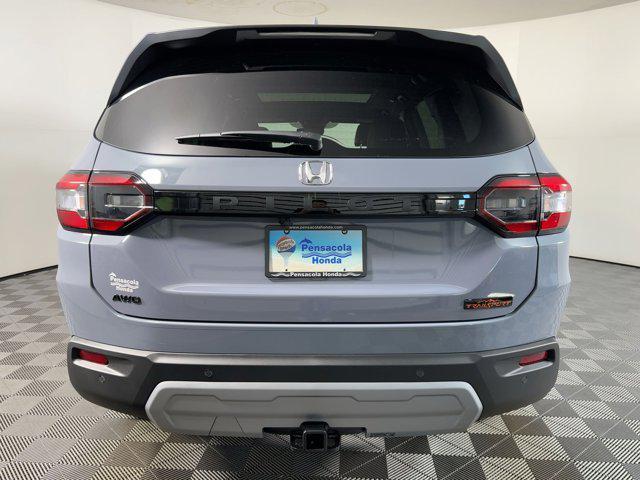 new 2025 Honda Pilot car, priced at $48,611