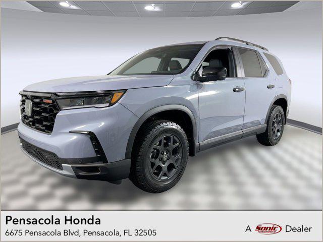 new 2025 Honda Pilot car, priced at $48,611