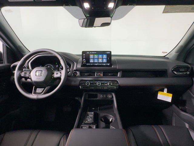 new 2025 Honda Pilot car, priced at $48,611