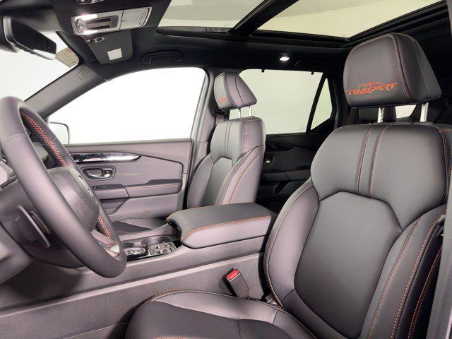 new 2025 Honda Pilot car, priced at $48,611