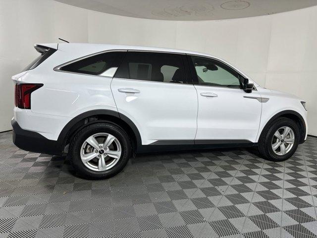 used 2023 Kia Sorento car, priced at $23,798