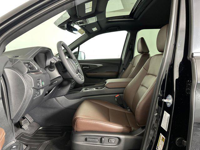 new 2025 Honda Ridgeline car, priced at $41,951