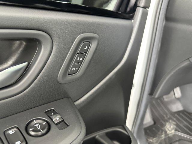 new 2025 Honda Pilot car, priced at $49,131