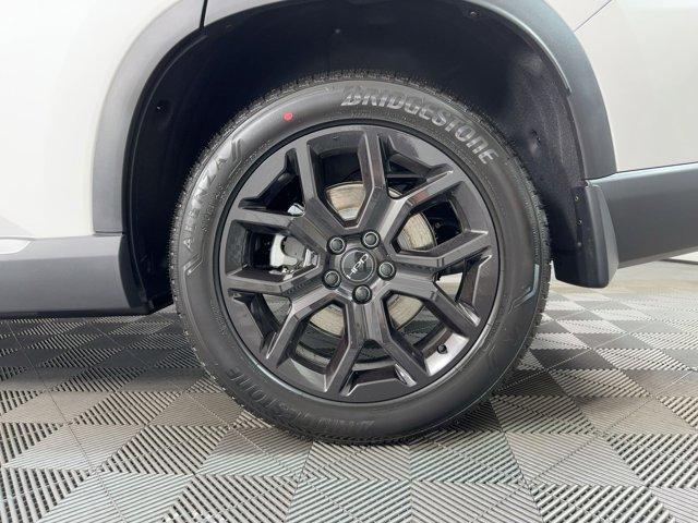 new 2025 Honda Pilot car, priced at $49,161