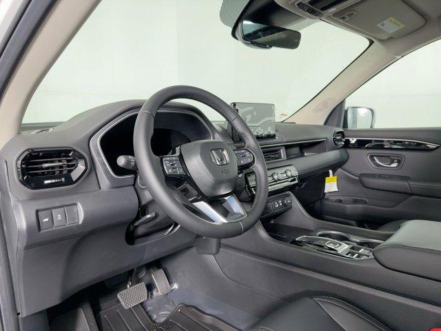 new 2025 Honda Pilot car, priced at $49,161