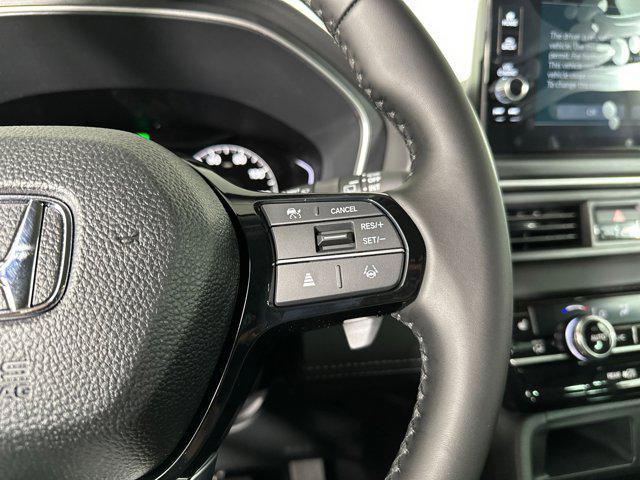 new 2025 Honda Pilot car, priced at $42,841