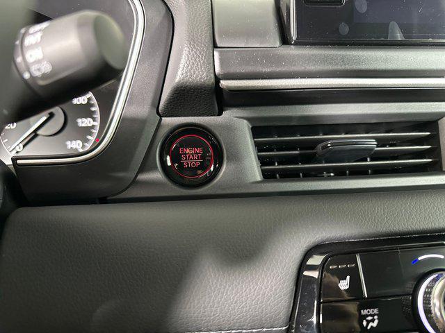 new 2025 Honda Pilot car, priced at $42,841