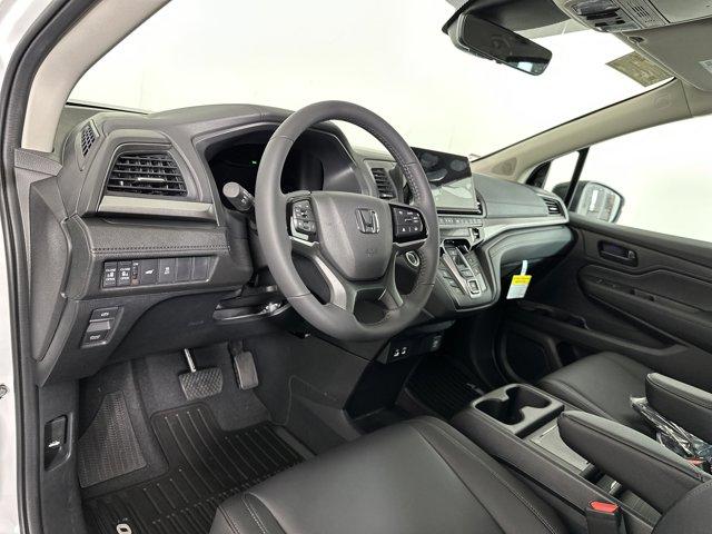 new 2025 Honda Odyssey car, priced at $43,021