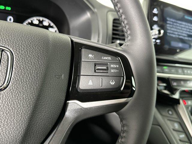 new 2025 Honda Odyssey car, priced at $43,021
