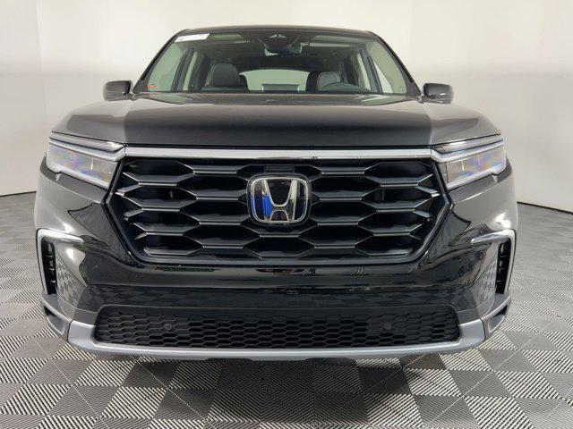 new 2025 Honda Pilot car, priced at $42,841