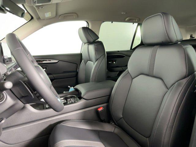 new 2025 Honda Pilot car, priced at $42,841