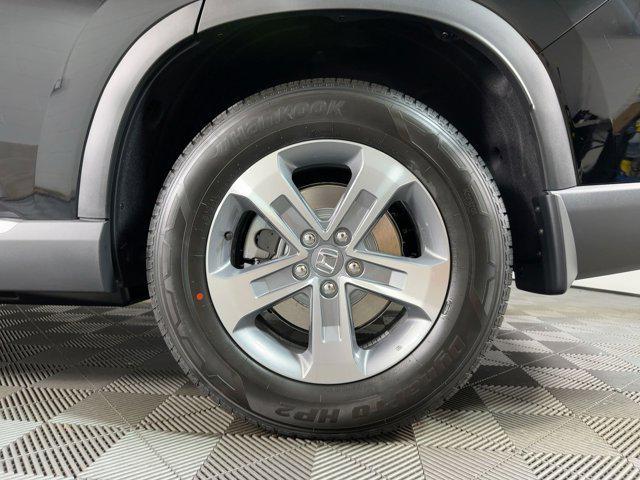 new 2025 Honda Pilot car, priced at $42,841