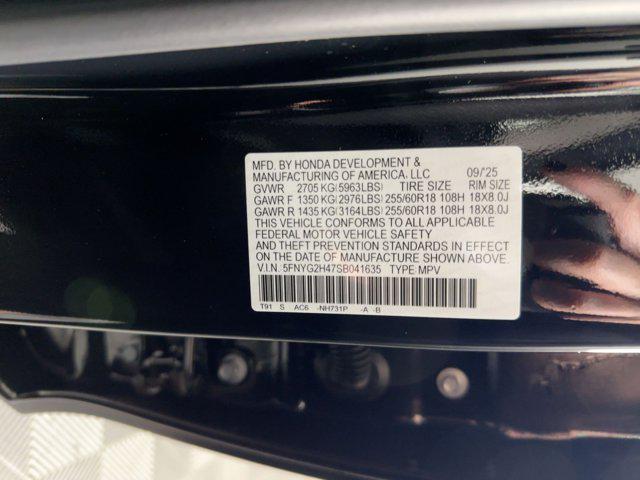 new 2025 Honda Pilot car, priced at $42,841