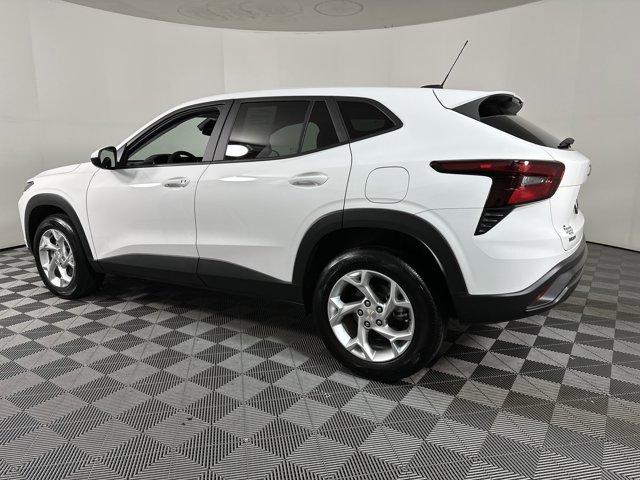 used 2024 Chevrolet Trax car, priced at $21,499