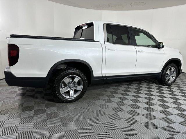 new 2025 Honda Ridgeline car, priced at $43,991