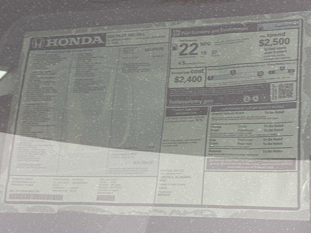 new 2025 Honda Pilot car, priced at $42,321
