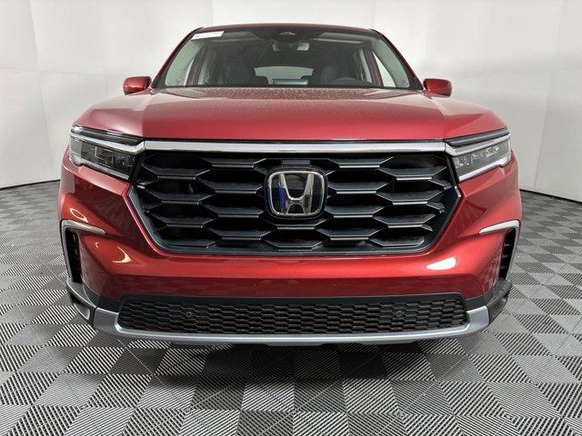 new 2025 Honda Pilot car, priced at $46,111