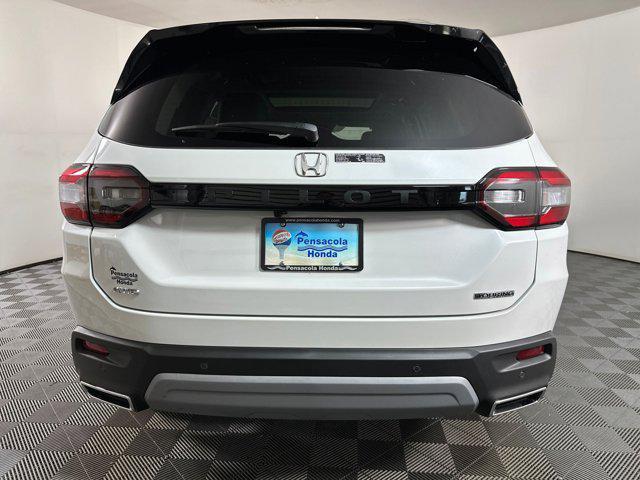 new 2025 Honda Pilot car, priced at $49,161