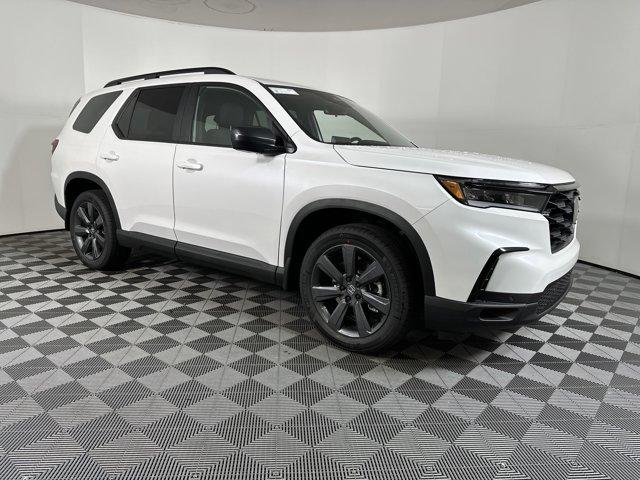 new 2025 Honda Pilot car, priced at $40,191