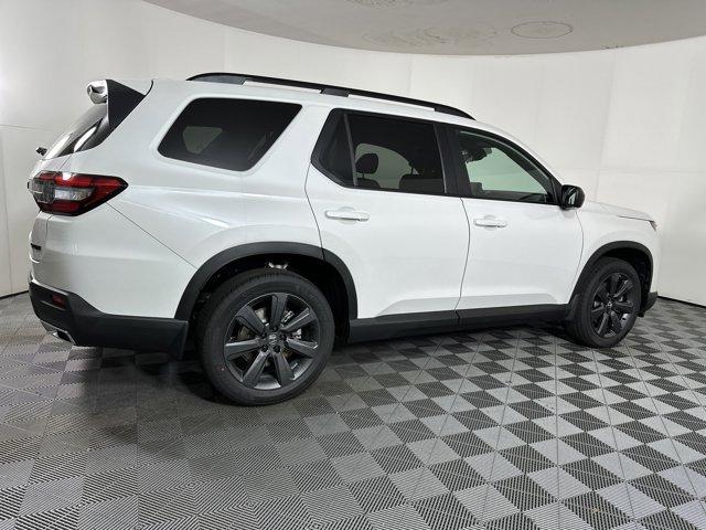 new 2025 Honda Pilot car, priced at $40,191