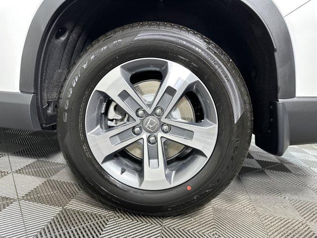 new 2025 Honda Pilot car, priced at $45,701
