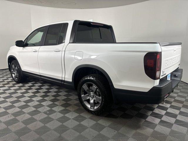 new 2025 Honda Ridgeline car, priced at $44,382