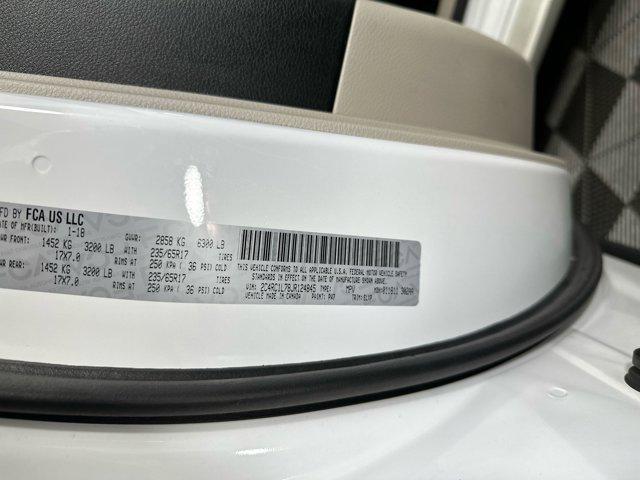 used 2018 Chrysler Pacifica Hybrid car, priced at $15,999