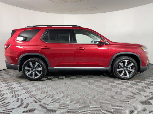 new 2025 Honda Pilot car, priced at $47,701