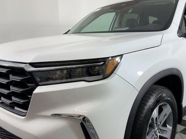 new 2025 Honda Pilot car, priced at $42,721