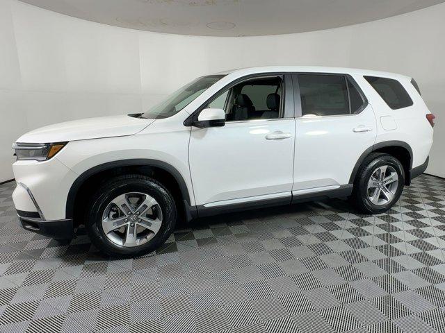 new 2025 Honda Pilot car, priced at $42,721